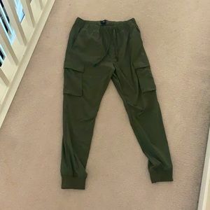 H&M dark green joggers M